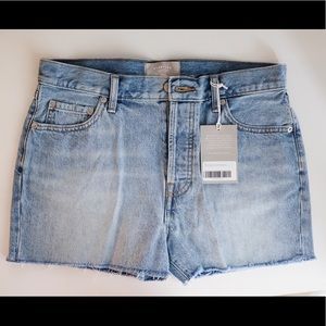 Everlane Relaxed '90s Short NWT